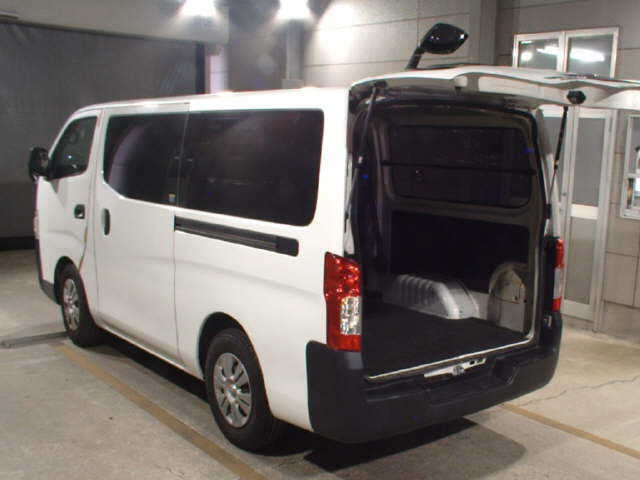 NISSAN CARAVAN VAN 2014