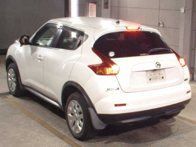 NISSAN JUKE 2012