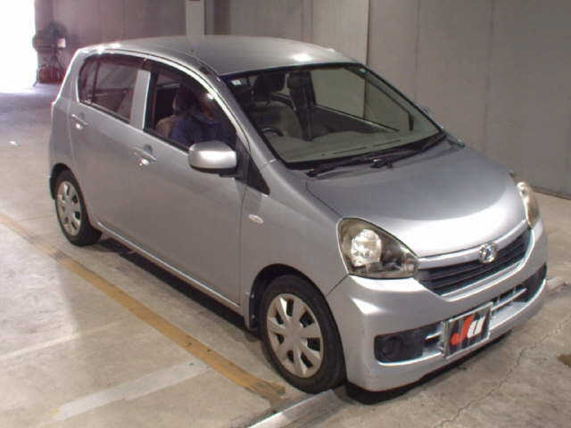 DAIHATSU MIRA E S 2015