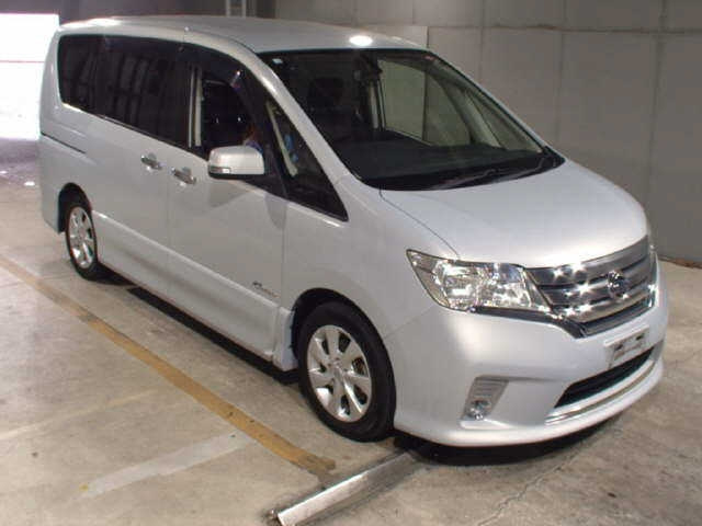 NISSAN SERENA 2012