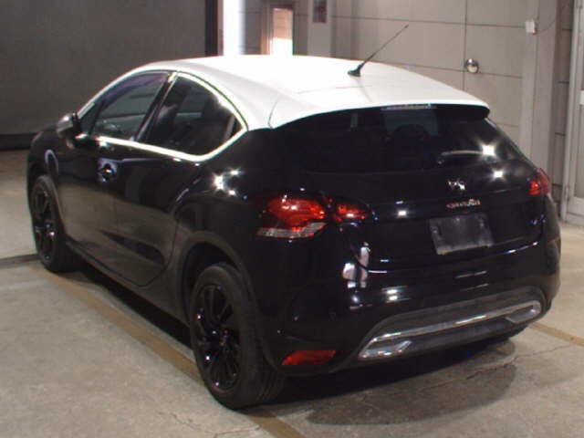 CITROEN DS4 2012