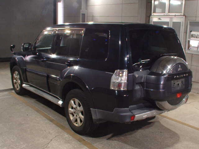 MITSUBISHI PAJERO 2008