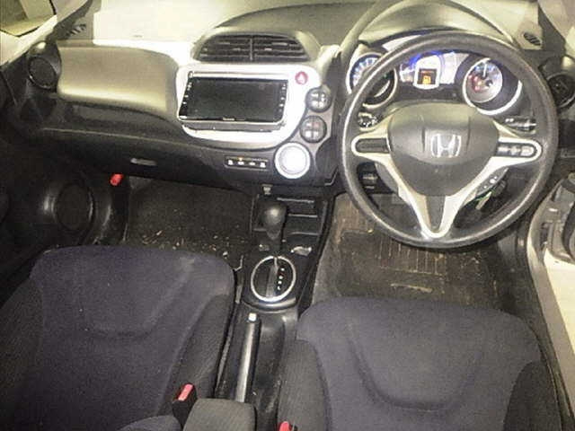 HONDA FIT 2010