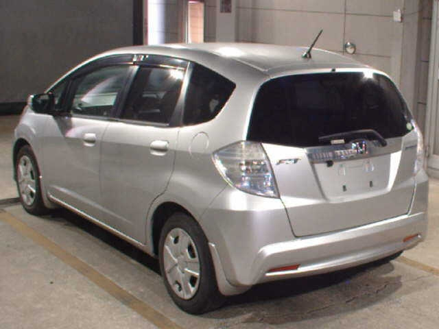 HONDA FIT 2010
