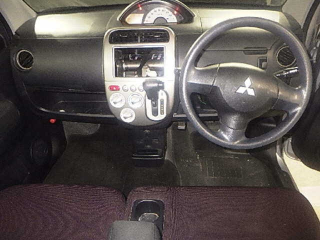 MITSUBISHI TOPPO 2011