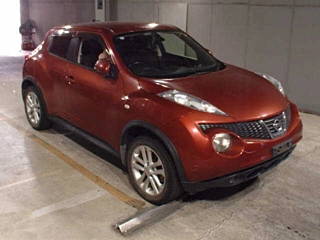 NISSAN JUKE 2012