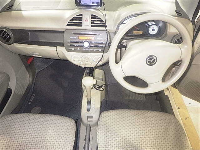 MAZDA CAROL 2010