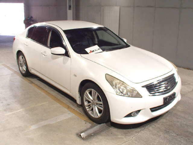 NISSAN SKYLINE 2010