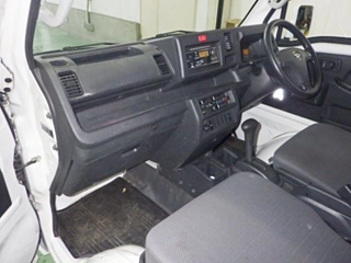 DAIHATSU HIJET TRUCK 2015