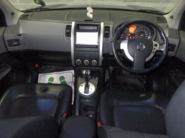 NISSAN X-TRAIL 2009