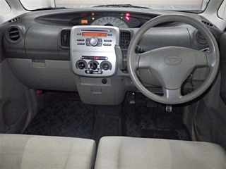 DAIHATSU TANTO 2008