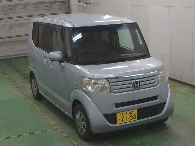 HONDA N BOX 2011