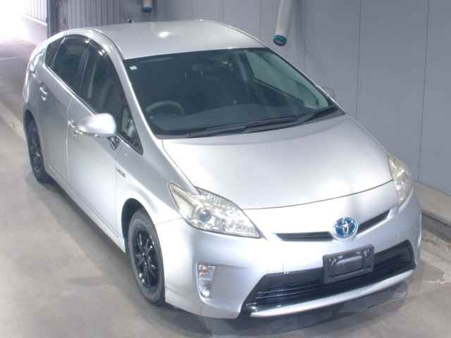 TOYOTA PRIUS 2012
