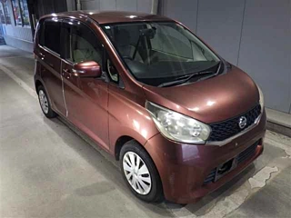 NISSAN DAYZ 2013