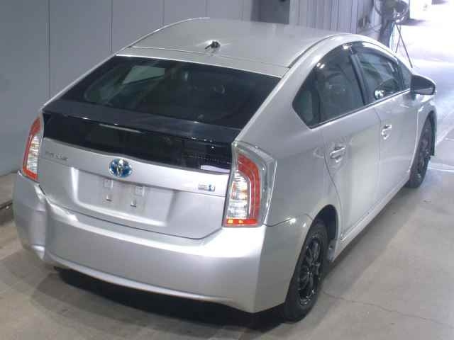 TOYOTA PRIUS 2012