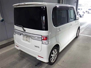 DAIHATSU TANTO 2008