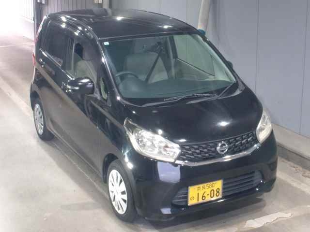 NISSAN DAYZ 2013