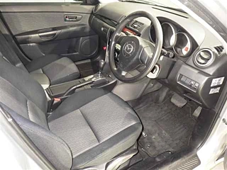 MAZDA AXELA 2008