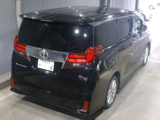 TOYOTA ALPHARD 2016