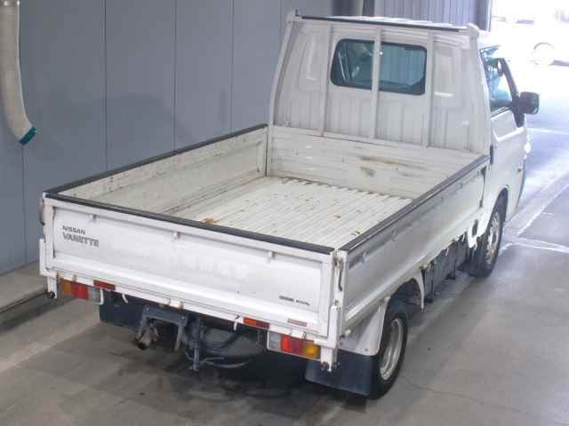 NISSAN VANETTE TRUCK 2015