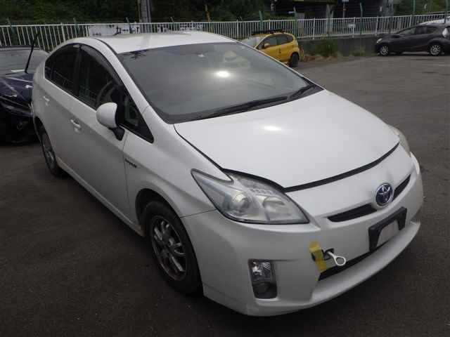 TOYOTA PRIUS 2010