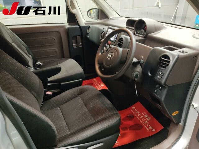 TOYOTA SPADE 2012