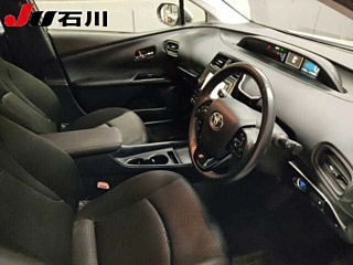 TOYOTA PRIUS 2020