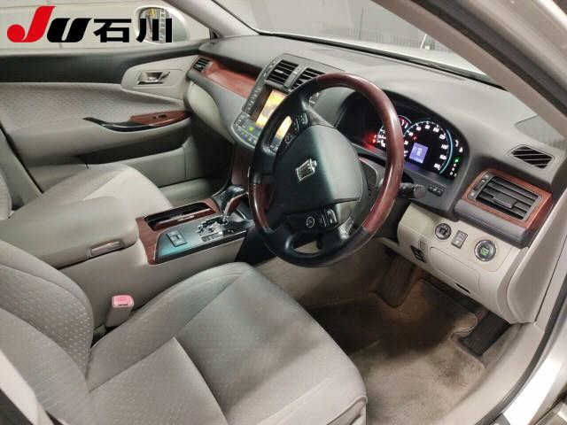 TOYOTA CROWN 2008