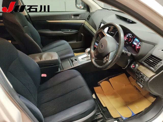 SUBARU LEGACY 2012