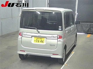 DAIHATSU TANTO 2008