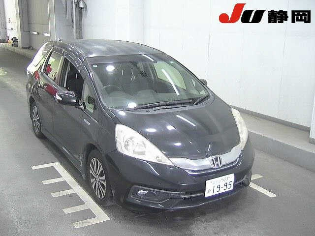 HONDA FIT SHUTTLE 2013