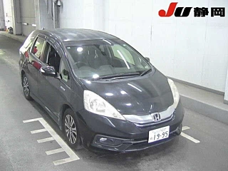 HONDA FIT SHUTTLE 2013