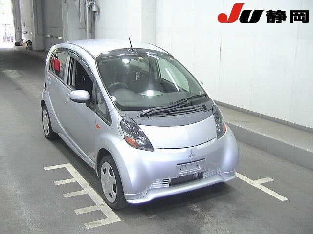 MITSUBISHI I 2010