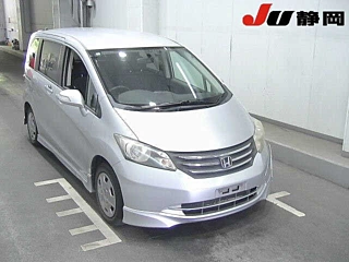 HONDA FREED 2009