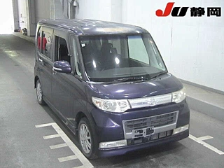 DAIHATSU TANTO 2010