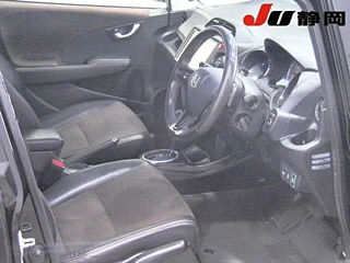 HONDA FIT SHUTTLE 2013