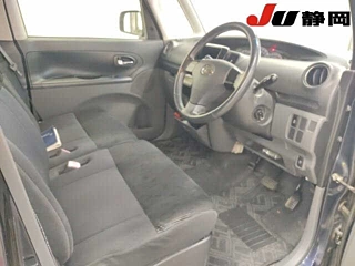 DAIHATSU TANTO 2010