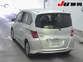 HONDA FREED 2009