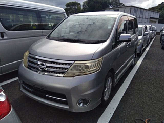 NISSAN SERENA 2010