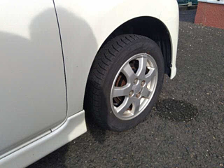 DAIHATSU TANTO 2011