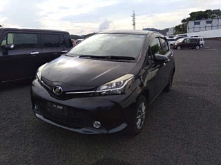 TOYOTA VITZ 2016