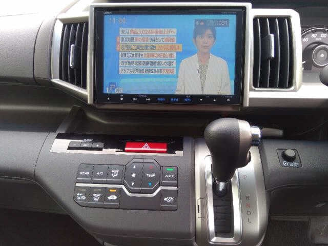 HONDA STEP WAGON 2014