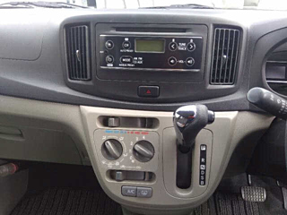 DAIHATSU MIRA E S 2013
