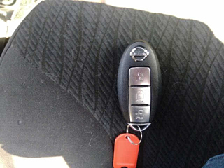 NISSAN SERENA 2010