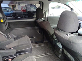 TOYOTA VELLFIRE 2012