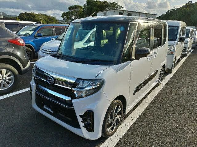 DAIHATSU TANTO 2022