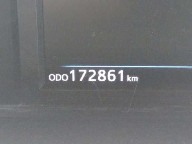 TOYOTA PRIUS ALPHA 2015