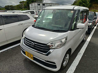 NISSAN DAYZ ROOX 2017