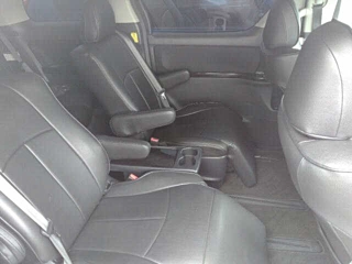 TOYOTA ALPHARD 2011