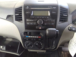 NISSAN ROOX 2011
